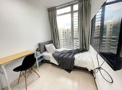 The Lakeshore (D22), Condominium #436563021